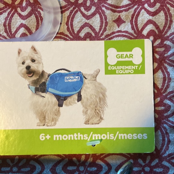 SMALL Outward Hound Doggie Day Pak, 4 pockets & D ring leash attachment - Picture 3 of 8